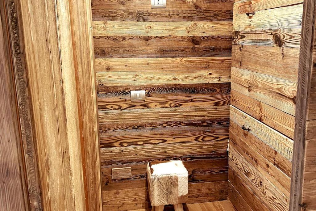 Incantevole Appartamento Stile Chalet Breuil Cervinia Bagian luar foto