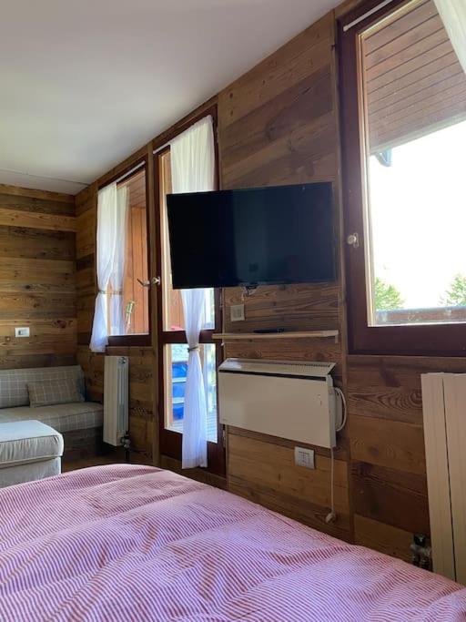 Incantevole Appartamento Stile Chalet Breuil Cervinia Bagian luar foto