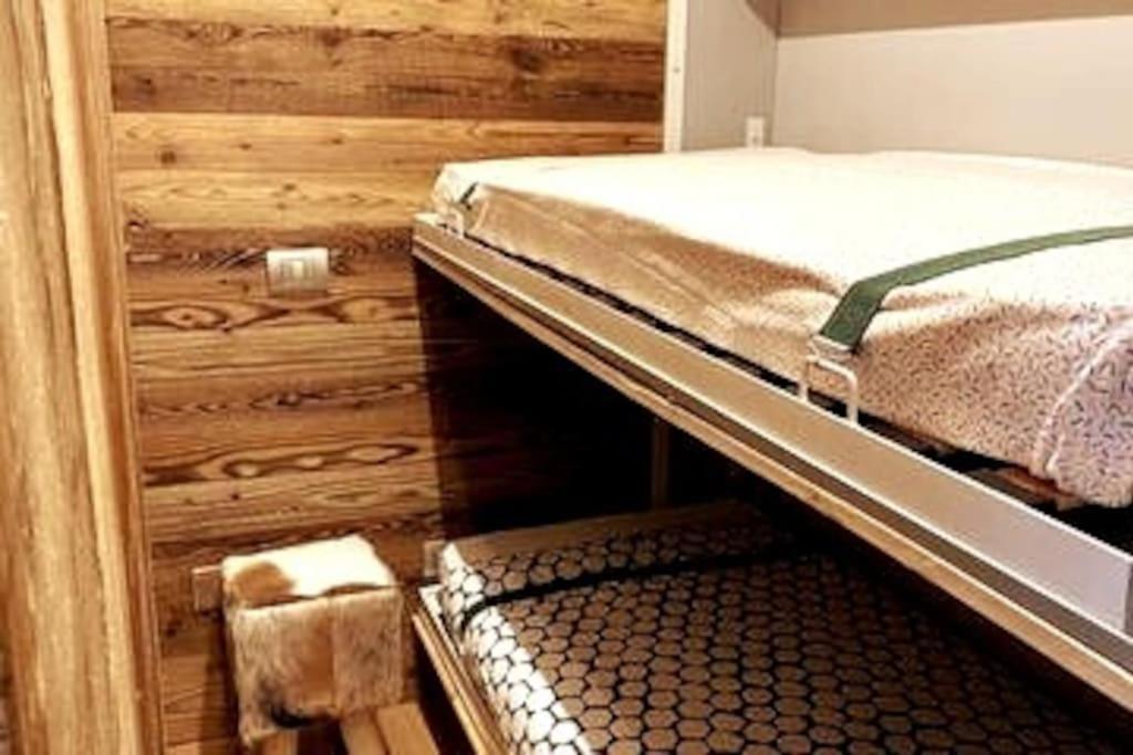 Incantevole Appartamento Stile Chalet Breuil Cervinia Bagian luar foto