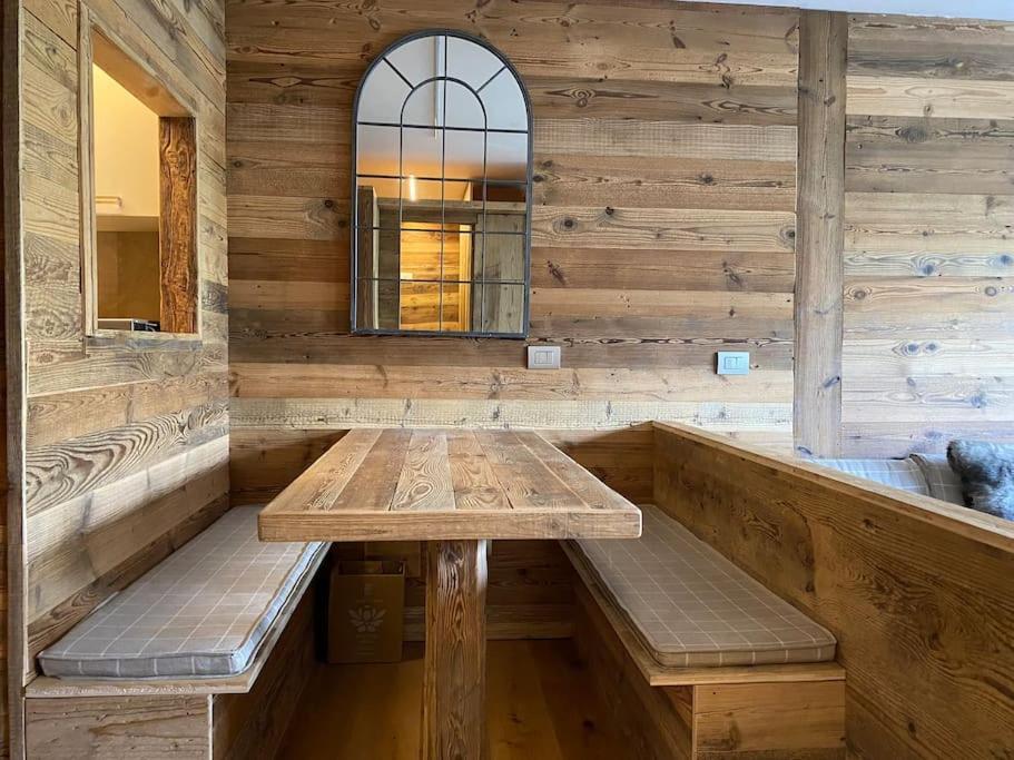 Incantevole Appartamento Stile Chalet Breuil Cervinia Bagian luar foto
