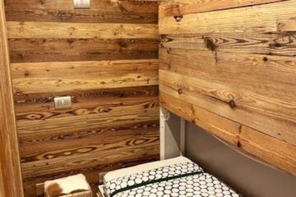 Incantevole Appartamento Stile Chalet Breuil Cervinia Bagian luar foto